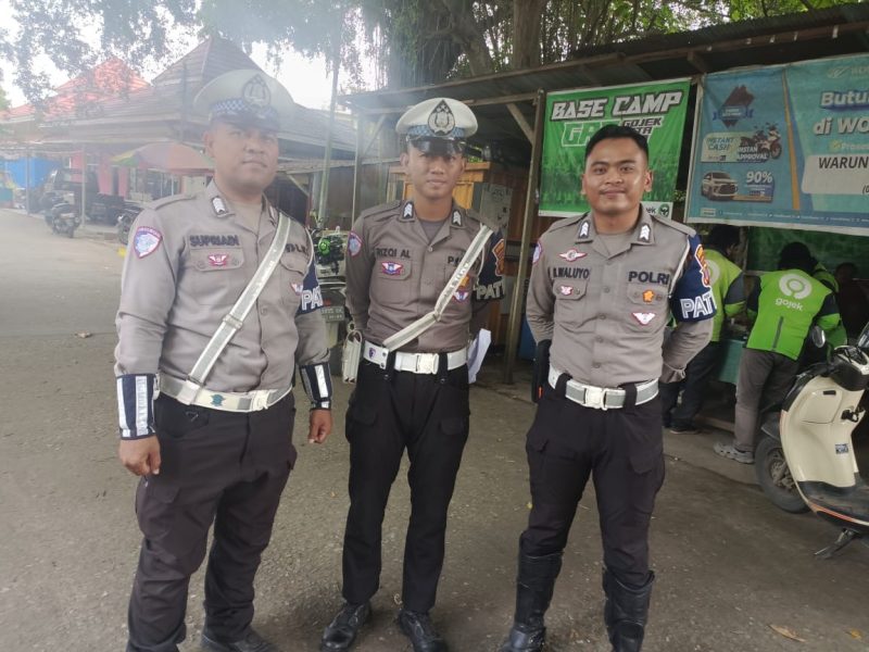 Polantas Kukar Ajak Driver Ojol dan Masyarakat Tertib Berlalu Lintas